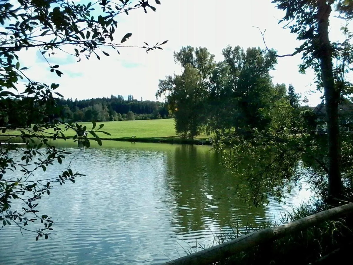 Fewo Holiday Apartment Allgaeu 奥托博伊伦